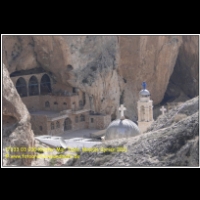 17333 03 030 Kloster Mar Takla  Maalula Syrien 2011.JPG